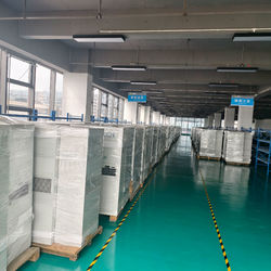 Shenzhen Daxin Intelligent Equipment Technology Co., Ltd linea di produzione in fabbrica