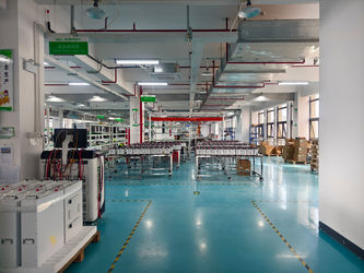 Shenzhen Daxin Intelligent Equipment Technology Co., Ltd linea di produzione in fabbrica