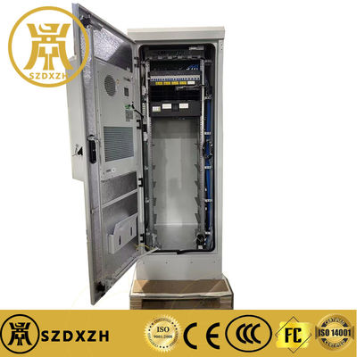 IP55 Armadio elettrico esterno 40U Inclosure elettriche personalizzate anti-furto per applicazioni BESS