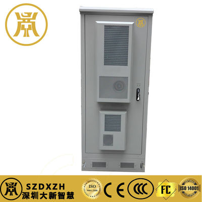 22U Ip55 Gabinetto per telecomunicazioni all'aperto utilizzato per stazioni base di telecomunicazioni con batteria