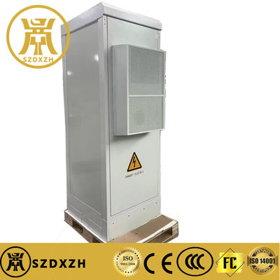 40U Outdoor 19 Rack Cabinet Climatizzante Infisso esterno IP55 Con sistema di raffreddamento e alimentazione